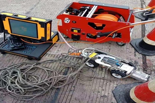 三角镇CCTV管道检测机器人